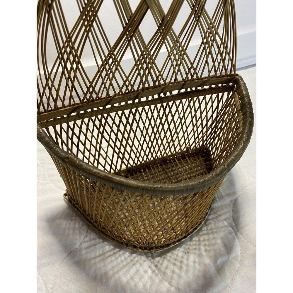 Wicker Hanging Wall Basket Boho Decor Cottage Core Loop Shape Wall Hanging